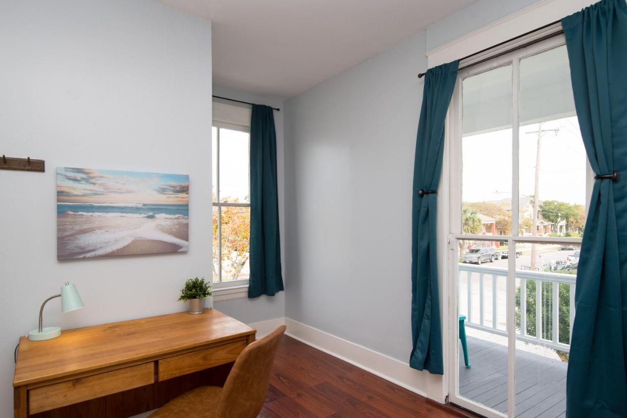 Villa Beautiful Two-Story In Central Galveston, Short Walk To Beach, Near Downtown! | Seas The Breeze Exterior foto