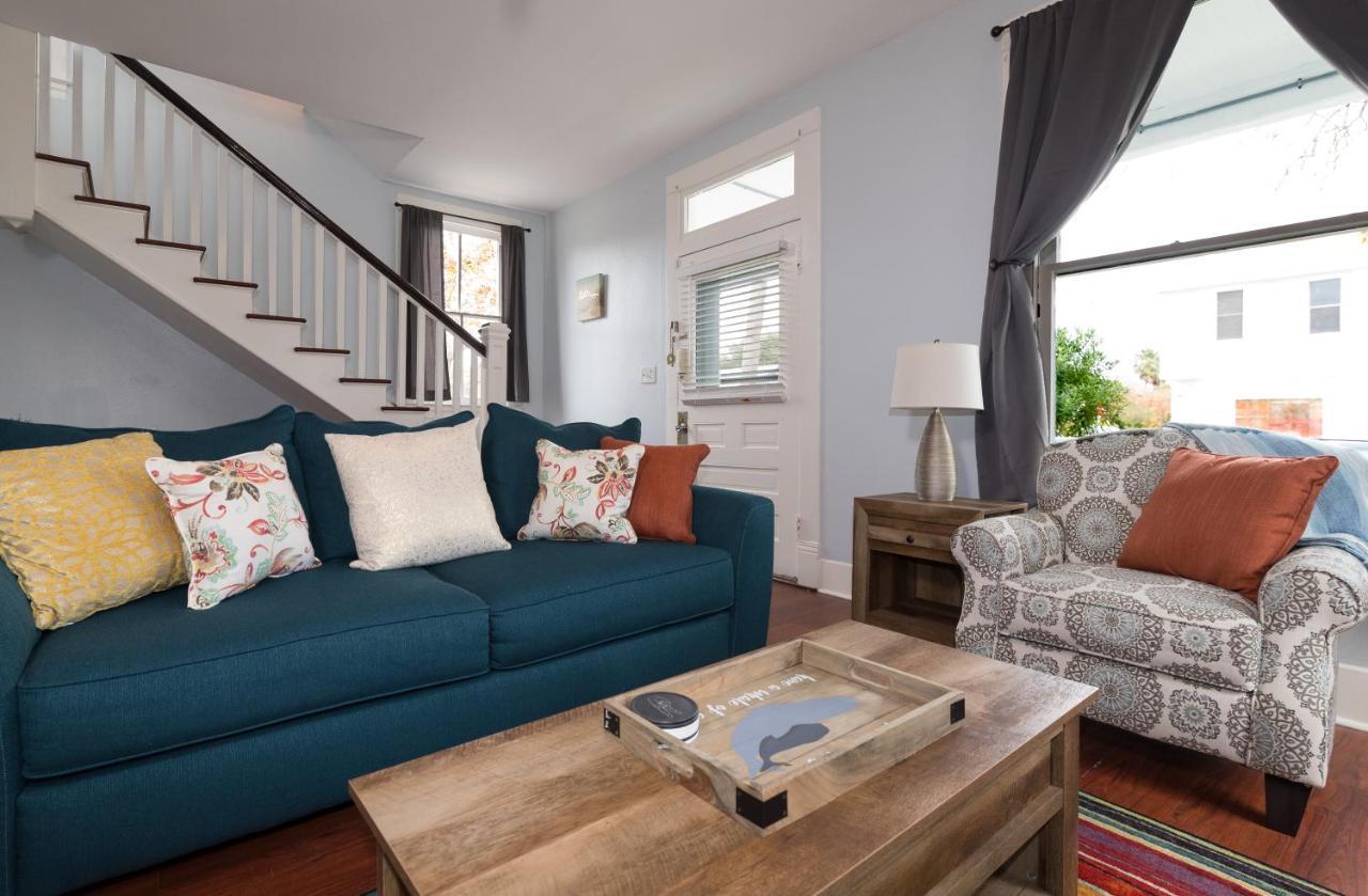 Villa Beautiful Two-Story In Central Galveston, Short Walk To Beach, Near Downtown! | Seas The Breeze Exterior foto